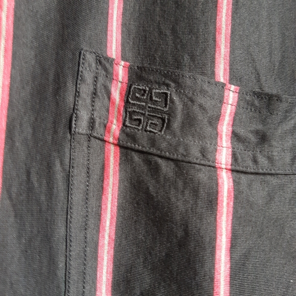 Vintage Givenchy button up shirt - Picture 4 of 5